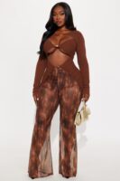 Sweater in Chocolate