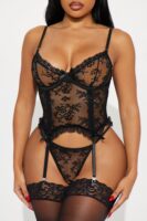 Set in Black 90% polyamide