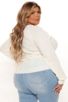 Pullover in Ivory 100% acrylic