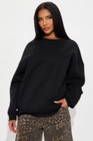 Black Sweatshirt with oversized