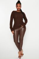 Chocolate Pullover