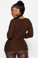 Chocolate Pullover