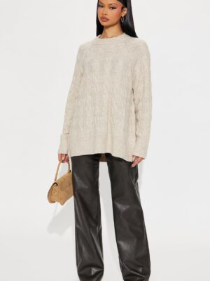 Sweater in Taupe 52% polyester