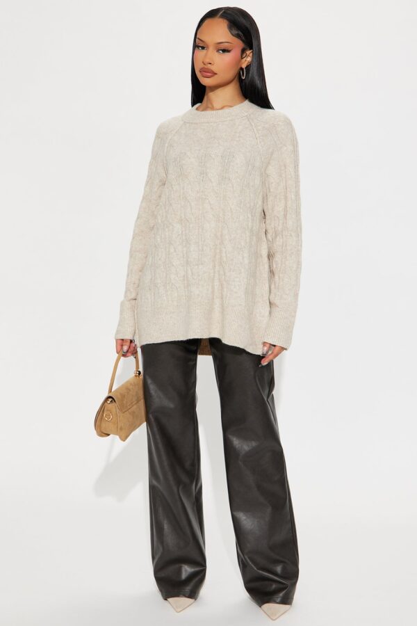 Sweater in Taupe 52% polyester