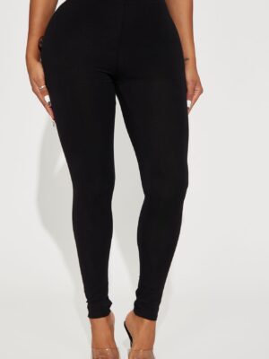 Lean On Me Leggings - Black
