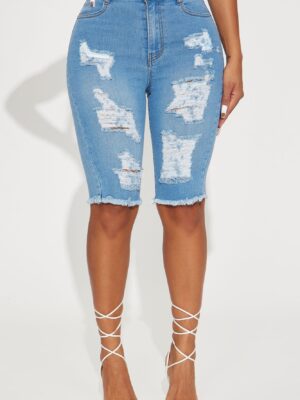 Shorts in 66% cotton