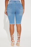 Shorts in 66% cotton