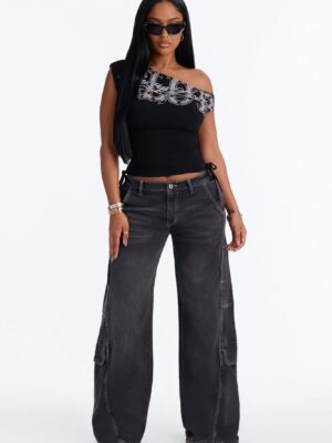 Pants in Black 99% cotton