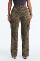 Knocked Down Camo Print Stretch Cargo Jeans - Camouflage