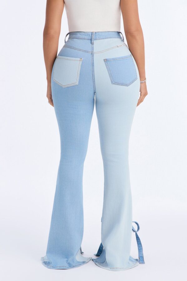 Pants in 98% cotton and 2% spandex