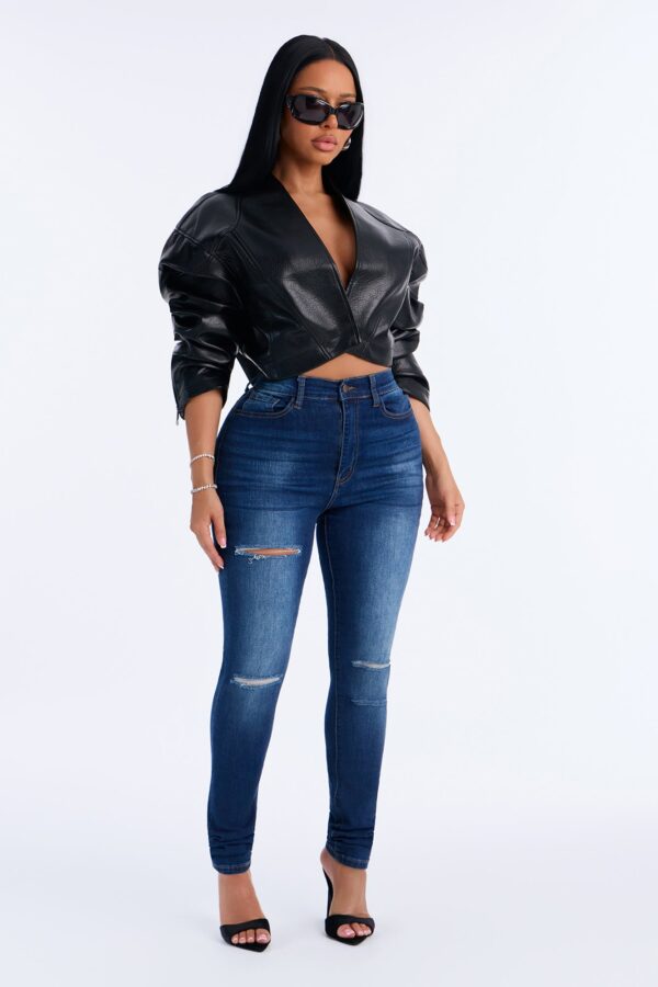 Pants with high waist