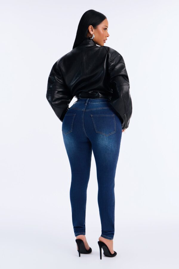 Pants with high waist