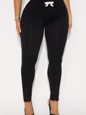Leggings in Black 95% polyester