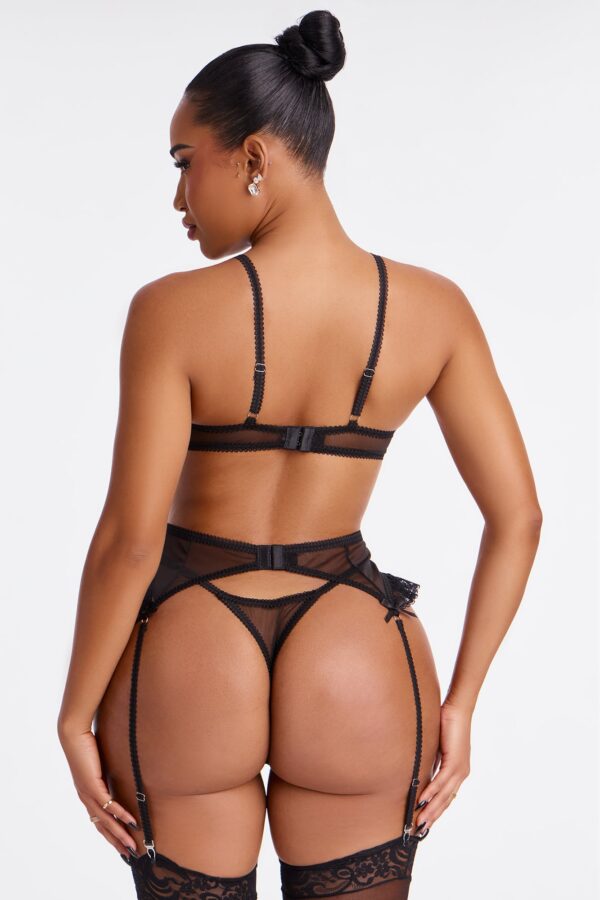 Black Set with v-neck