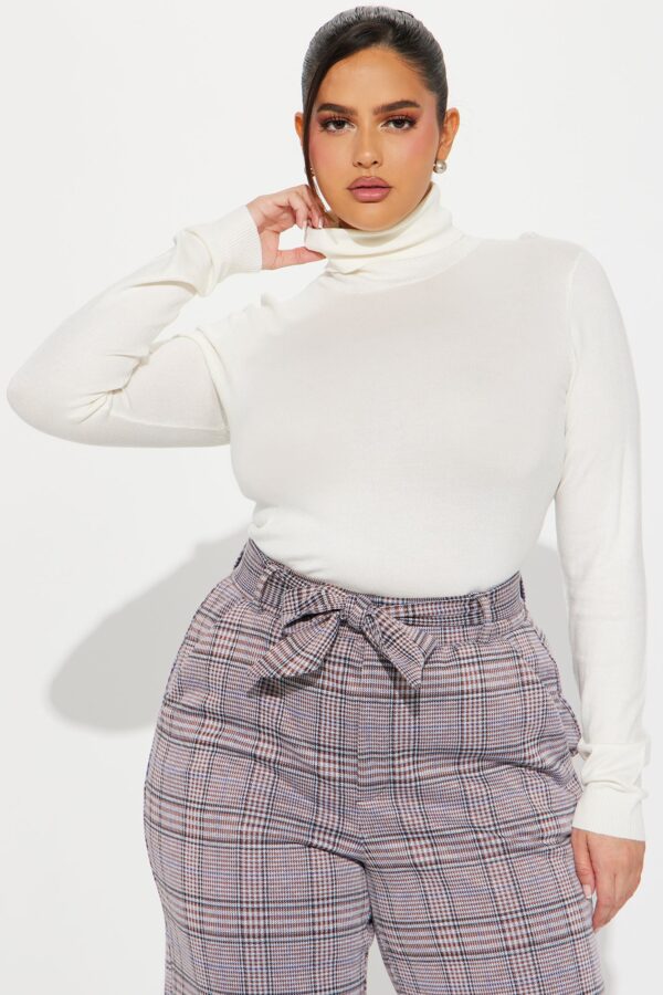 Turtleneck Pullover