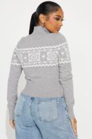 Mock-Neck Sweater in Gray