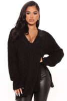 Sweater in Black 64% acrylic