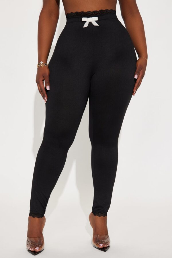 Leggings in Black 95% polyester