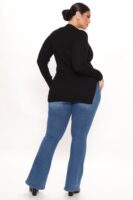 Black Pullover with v-neck