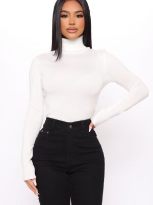 Turtleneck Pullover