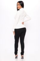 Turtleneck Pullover