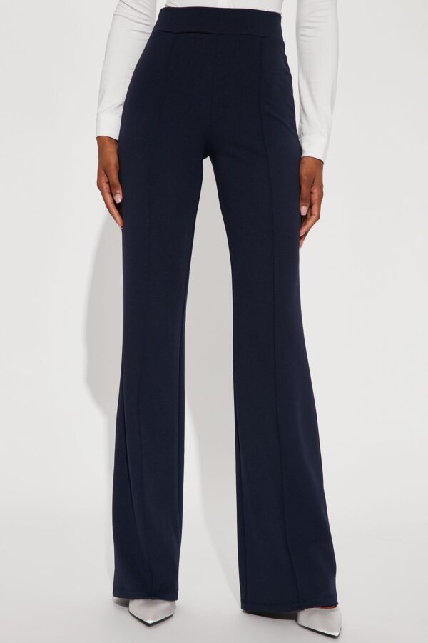 Dress in Navy 95% polyester