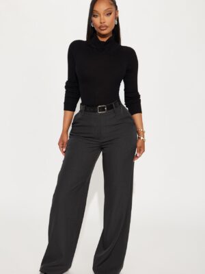 Wide-Leg Pants in Charcoal