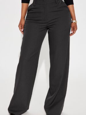 Wide-Leg Pants in Charcoal