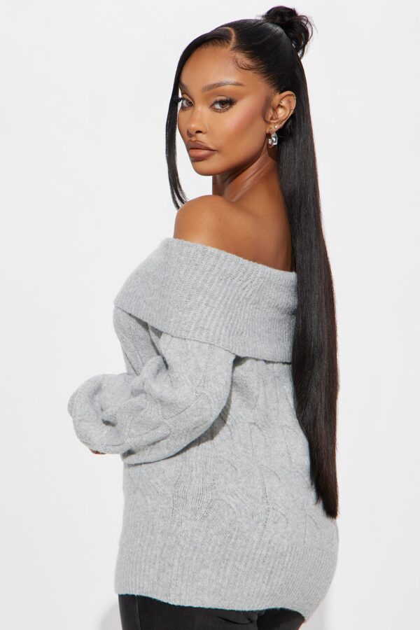 Ribbed Sweater in Gray
