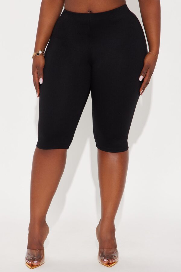 Leggings in Black 67% rayon