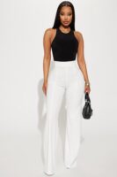Dress in White 95% polyester