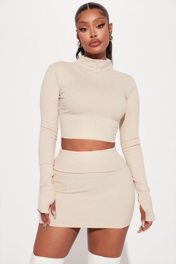 Skirt in Beige 92% polyester