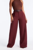 Wide-Leg Trousers in Wine