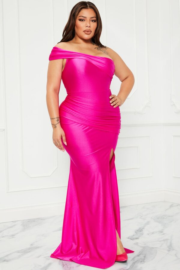 Dress with one shoulder