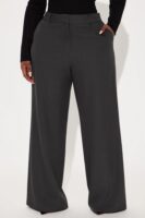 Wide-Leg Pants in Charcoal