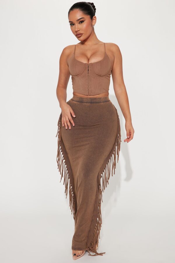 Skirt with a ribbed knit