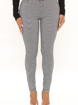 Pants in Black 74% rayon, 12% polyester, 11% nylon, and 3% spandex
