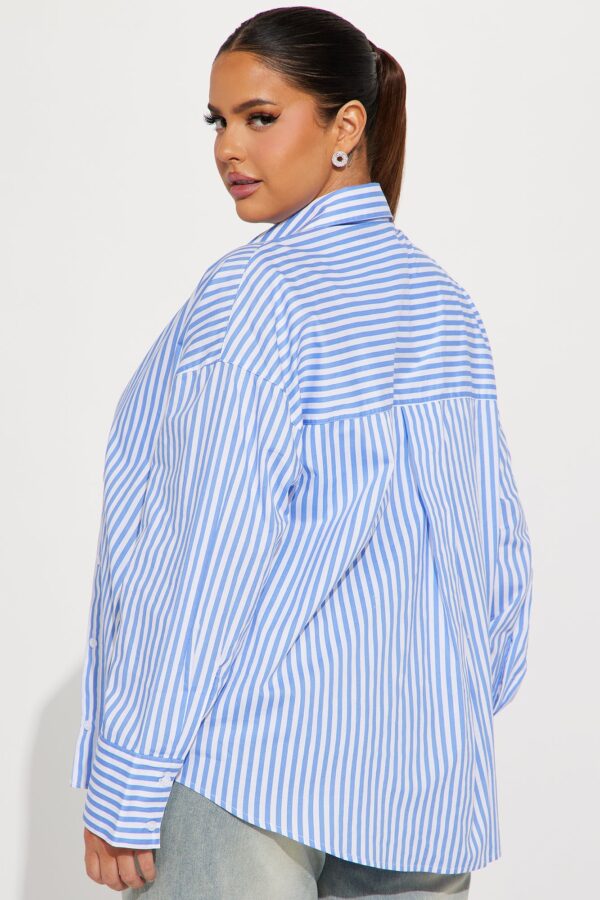 Shirt in White and Blue
