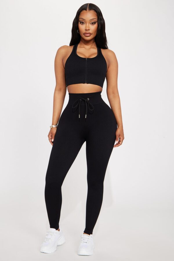 Leggings with a ribbed knit