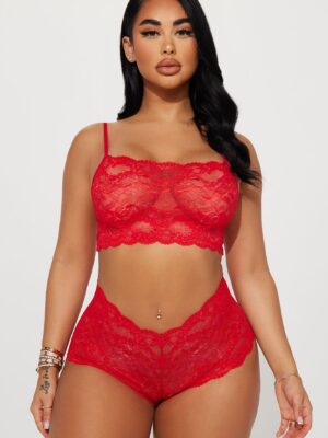 Set in Red 90% nylon