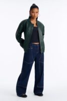 Jacket in 100% polyurethane