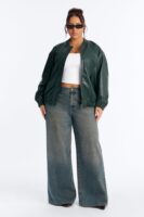 Jacket in 100% polyurethane