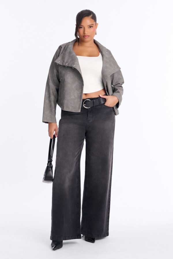 Jacket in Gray 70% polyurethane