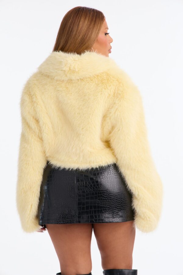 Ladies Kit Yellow Jacket