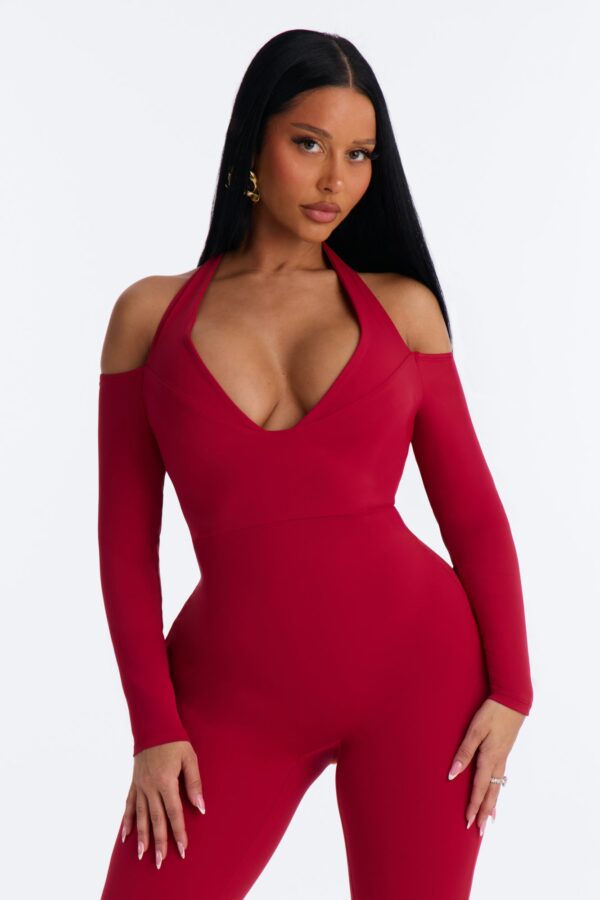 V-Neck Piece in Red