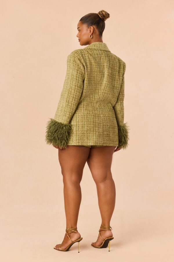 Shorts with contrast trim