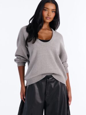 Sweater in Heather Grey