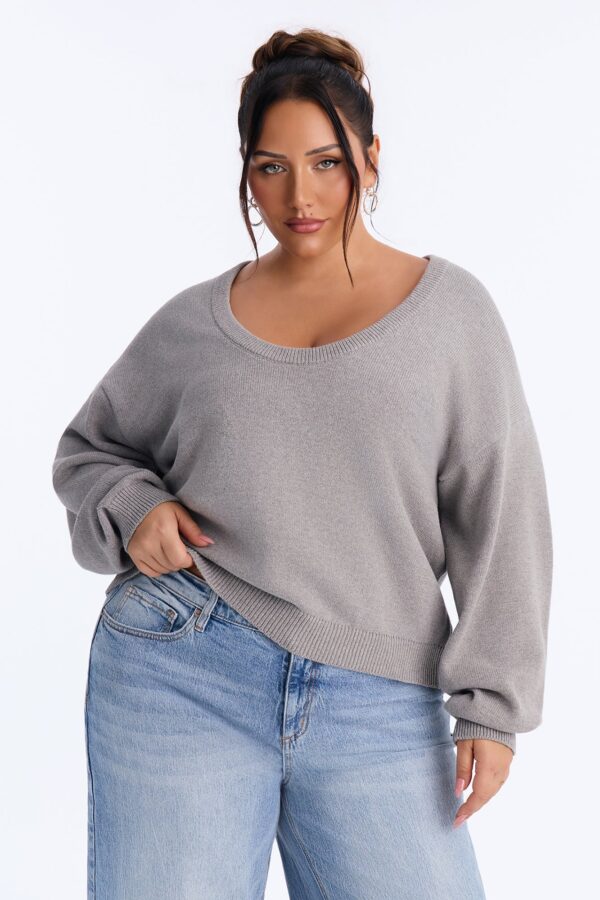 Sweater in Heather Grey
