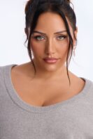Sweater in Heather Grey