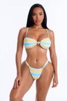 Top in Blue 82% polyester